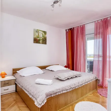 Apartman By The Sea Brodarica, Sibenik - 466 Brodarica