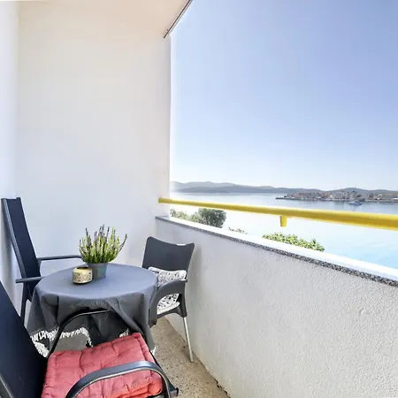 Apartman By The Sea Brodarica, Sibenik - 466 *
